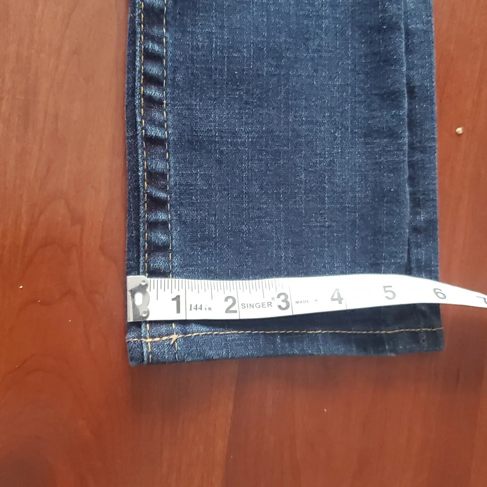 True Religion Dark Blue Jeans Size 28 - Picture 7 of 9